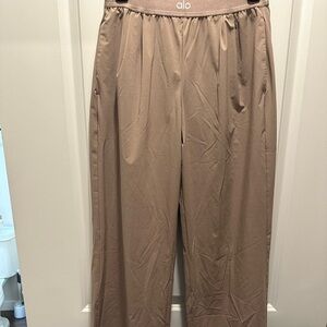 ALO Suit Up Trouser Taupe 33” Inseam